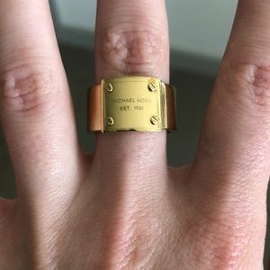 Gold Michael Kors ring - size 7